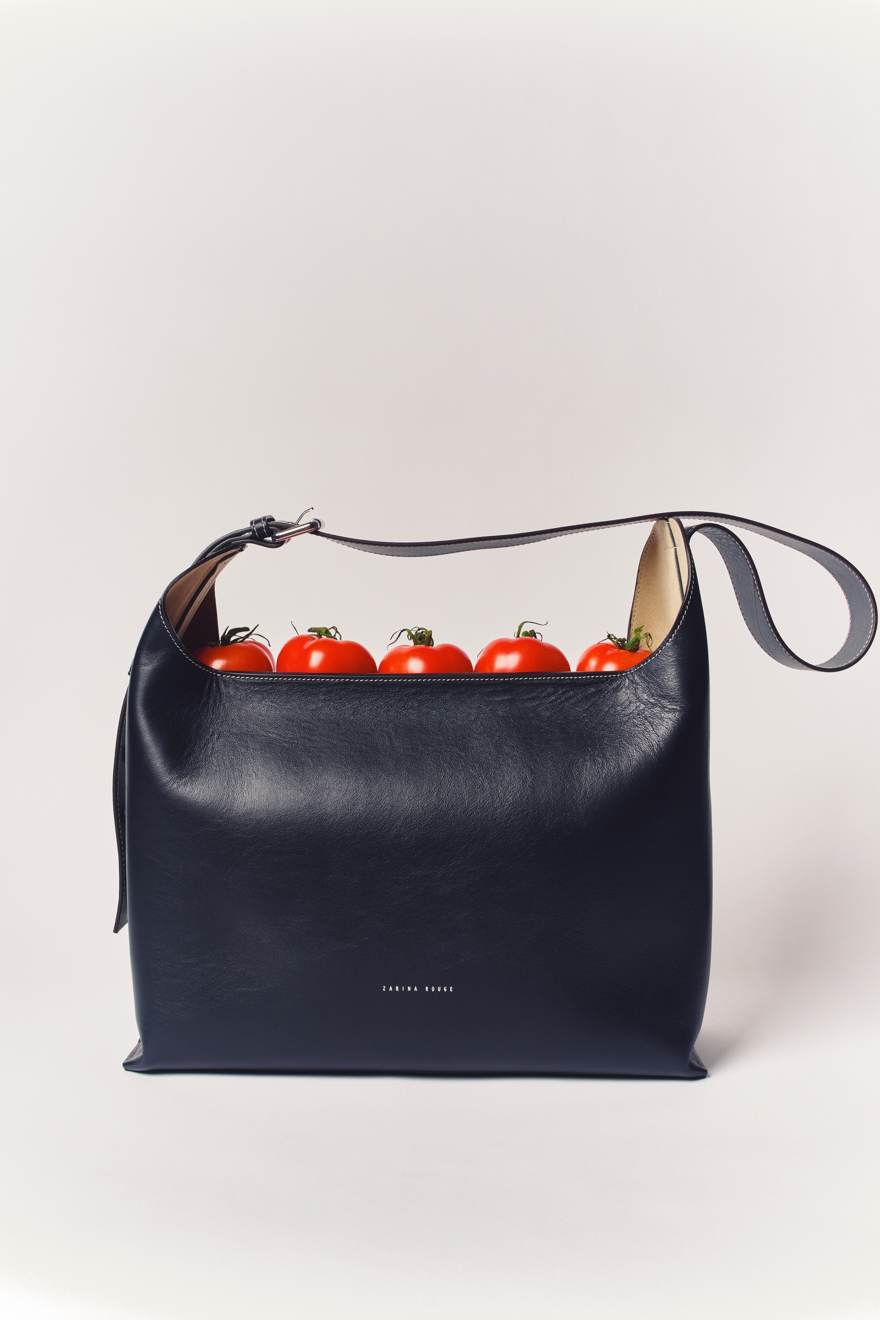 LIZ LAPTOP BLACK
