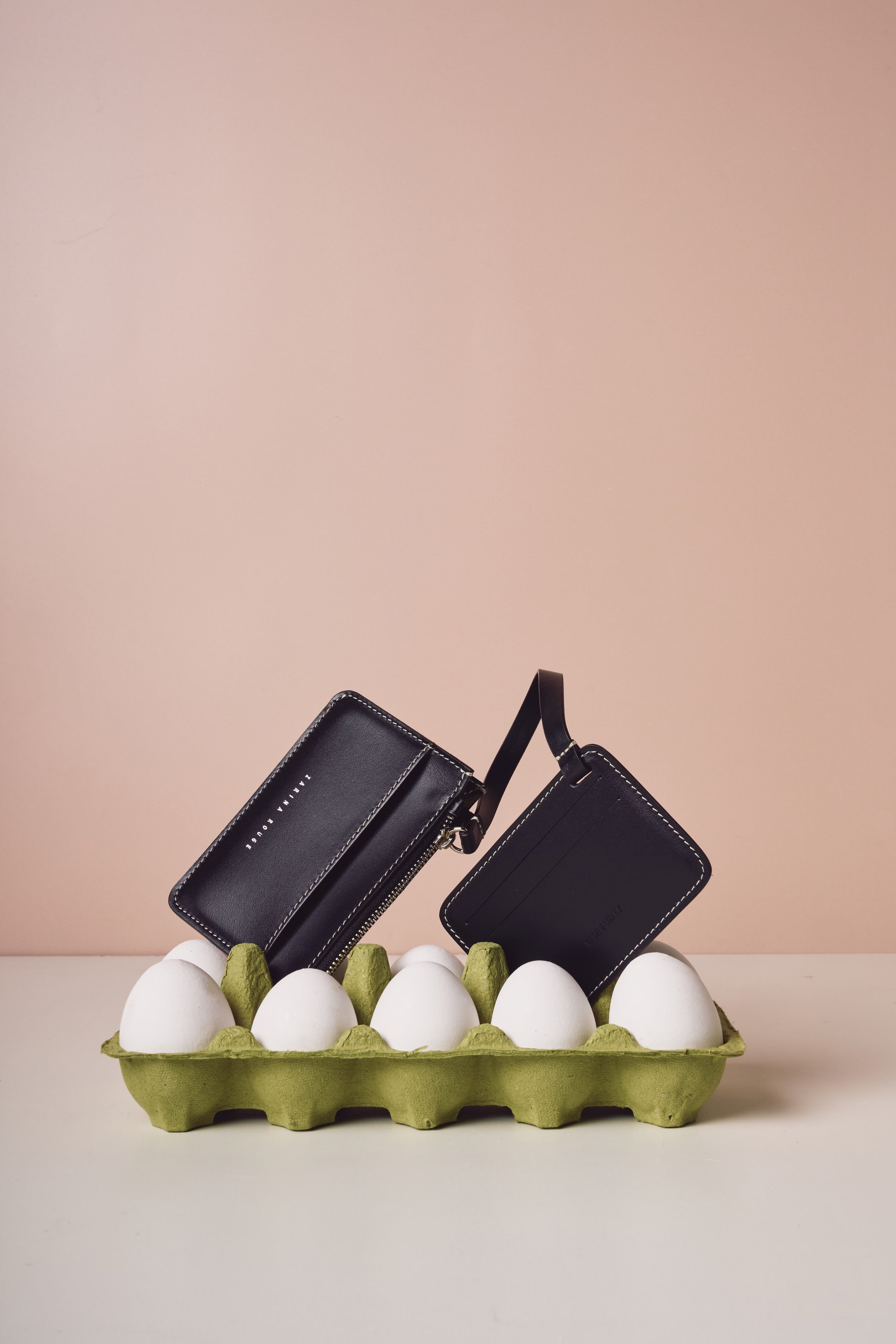 Lou Wallet in Black